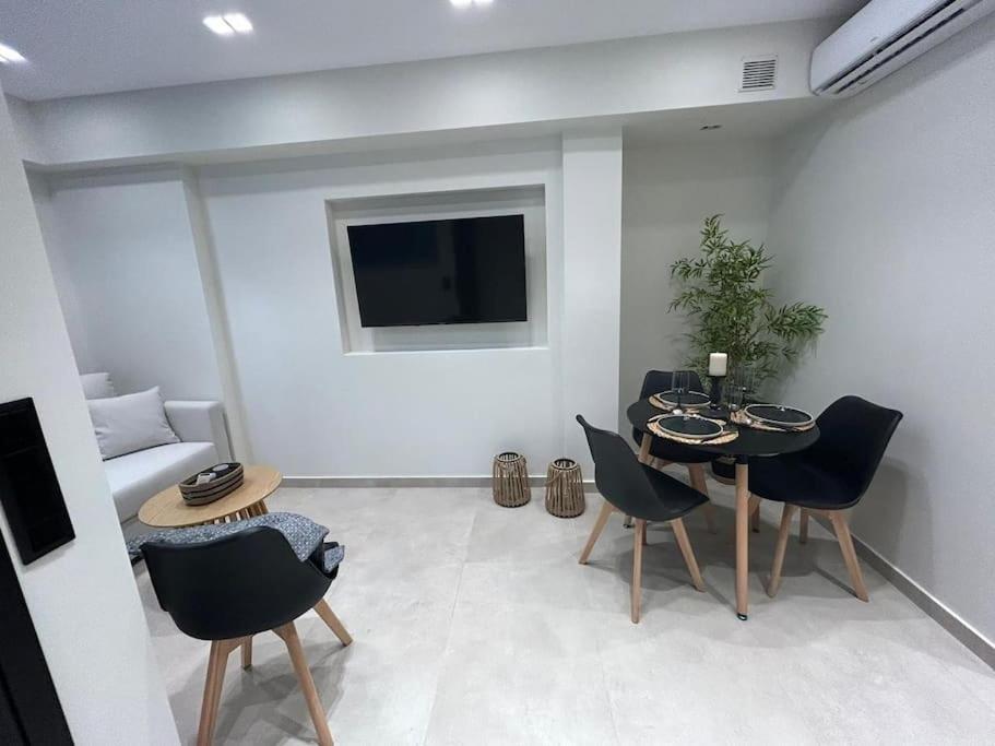 Bluemotion - Just Sleep Apartment Piraeus Ngoại thất bức ảnh