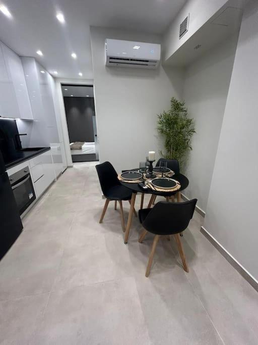Bluemotion - Just Sleep Apartment Piraeus Ngoại thất bức ảnh